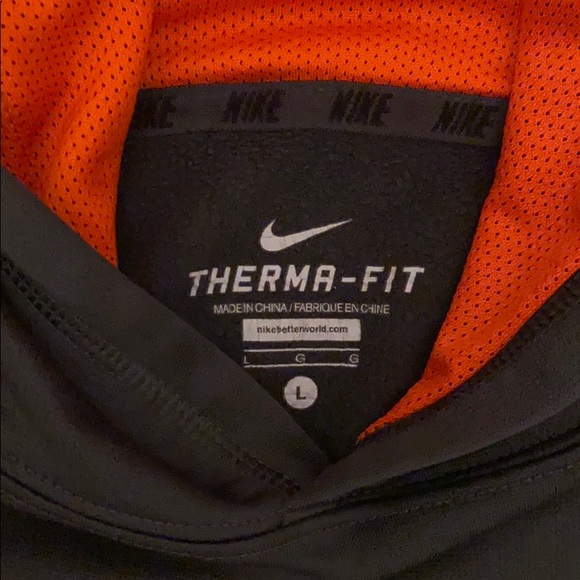 Nike Therma Fit Hoodie - Picture 3 of 3